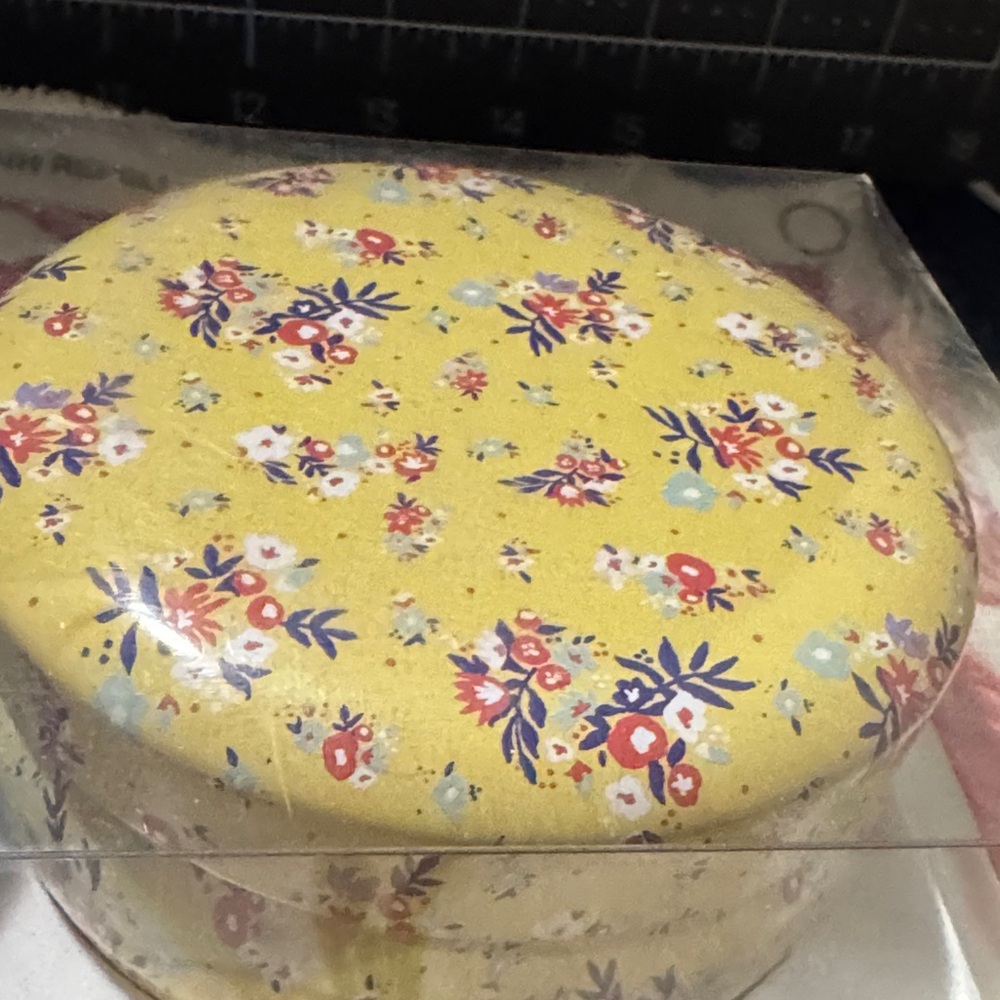NIB The Pioneer Women Floral Candle Tin Set - Picture 4 of 6